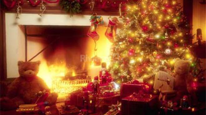 Buon Natale Parodia.Buon Natale E Felice Anno Nuovo Gli Auguri Dell Amministrazione Comunale Di Bordighera Riviera24