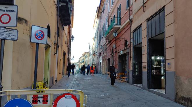 Imperia, il Comune scommette sul centro storico di Porto: tre mesi di eventi in via Cascione