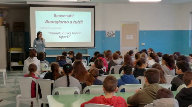 Ventimiglia, sport e scienza connubio vincente alla scuola media Cavour di Roverino
