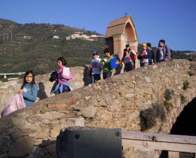 studenti taggia ponte