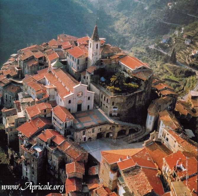 apricale foto generica