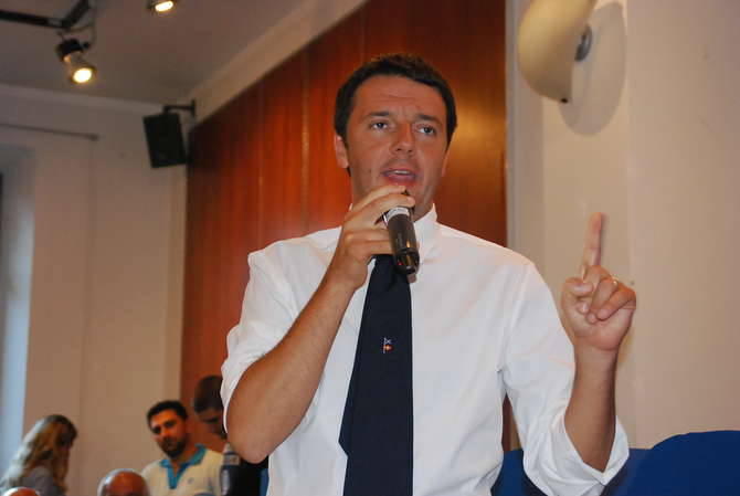 Matteo Renzi, candidato alle primarie Pd, a Taggia 14 settembre 2012