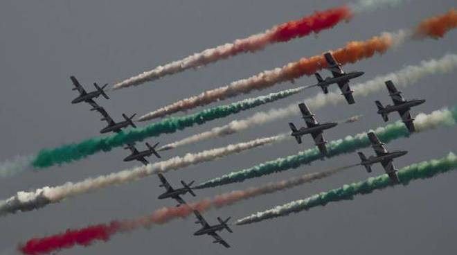 I fedelissimi delle Frecce Tricolori dall’Imperiese a Loano per l’Air Show 2016