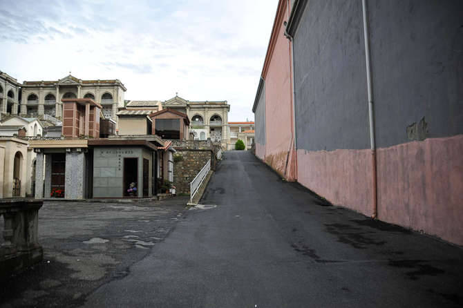 bambino ferito cimitero oneglia imperia elicottero