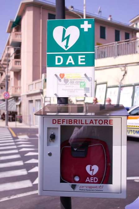 defibrillatore generica