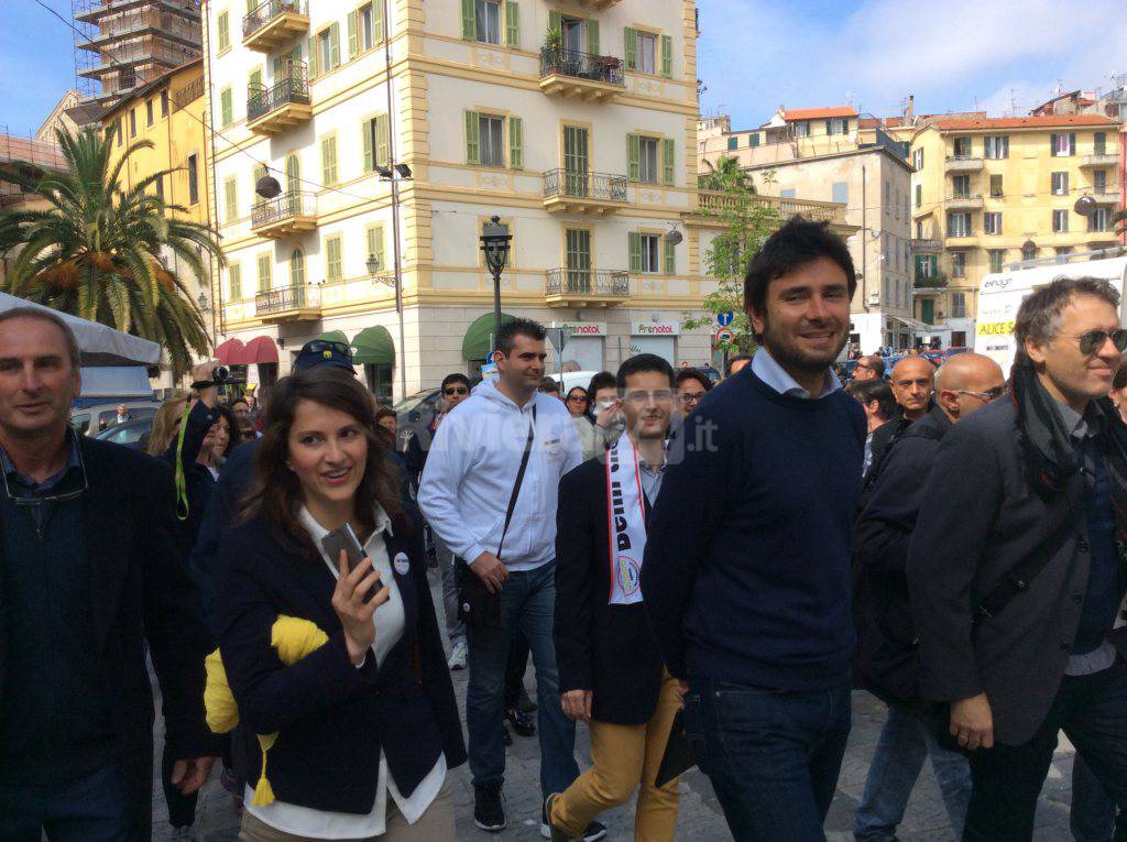 alice salvatore e alessandro di battista m5s