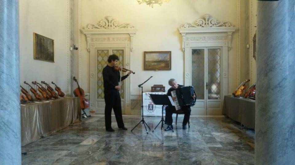 il Duo Giovanni Sardo al Violino e Sergio Scappini