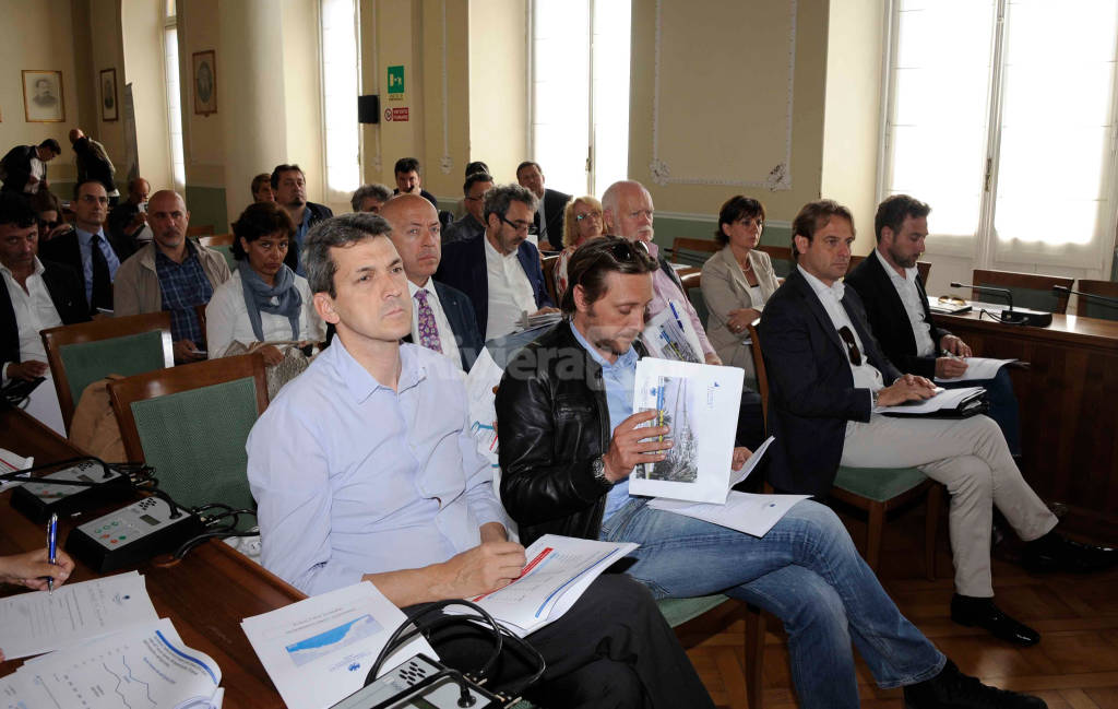 riunione confcommercio imperia maggio 2015 imprese