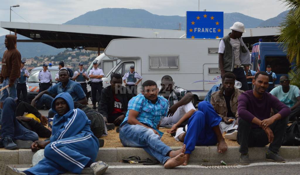 migranti a ventimiglia giugno 2015