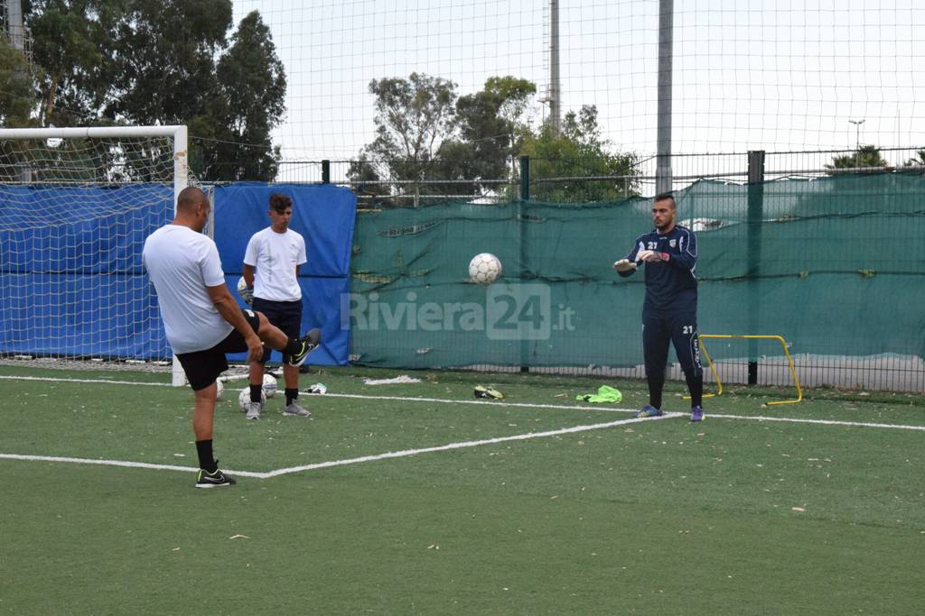 Allenamento a Pian di Poma per la Sanremese, in preparazione del match di Coppa Italia