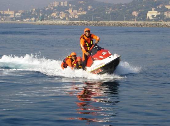 moto d'acqua vigili del fuoco 115