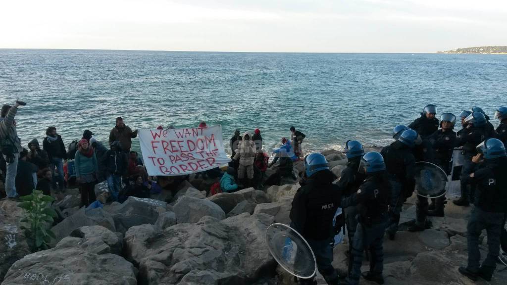 sgombero no border migranti 30 settembre 2015