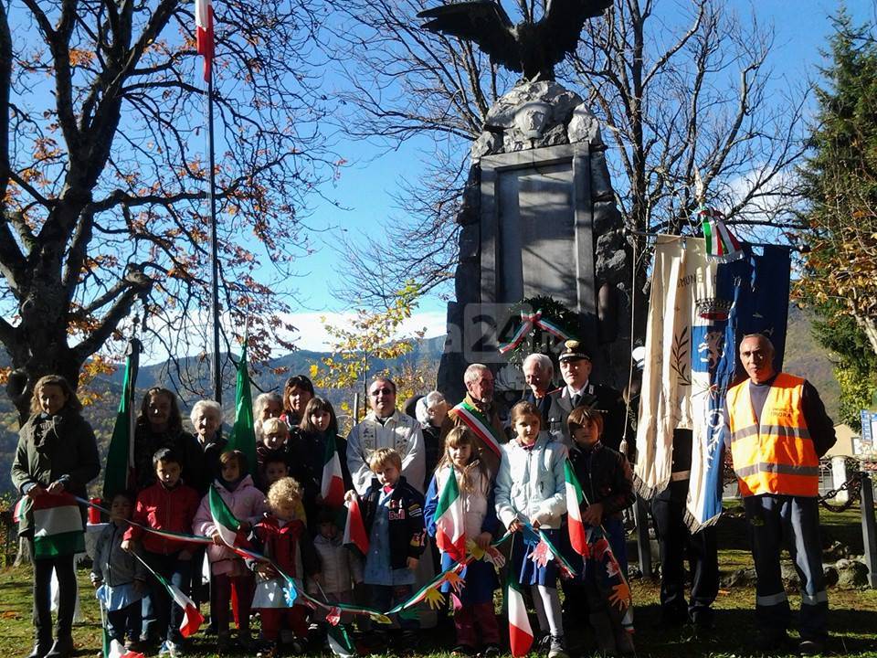 4 novembre 2015 triora festa bambini autorità