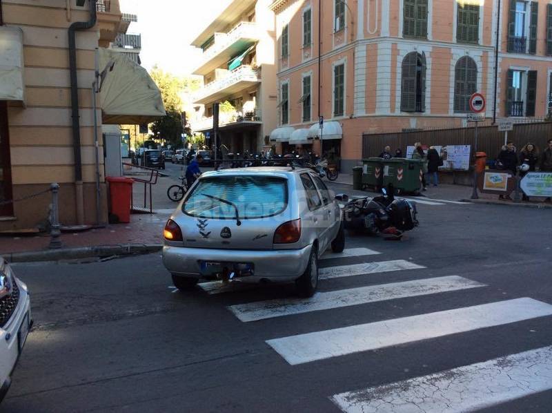 bordighera frontale auto contro moto novembre 2015