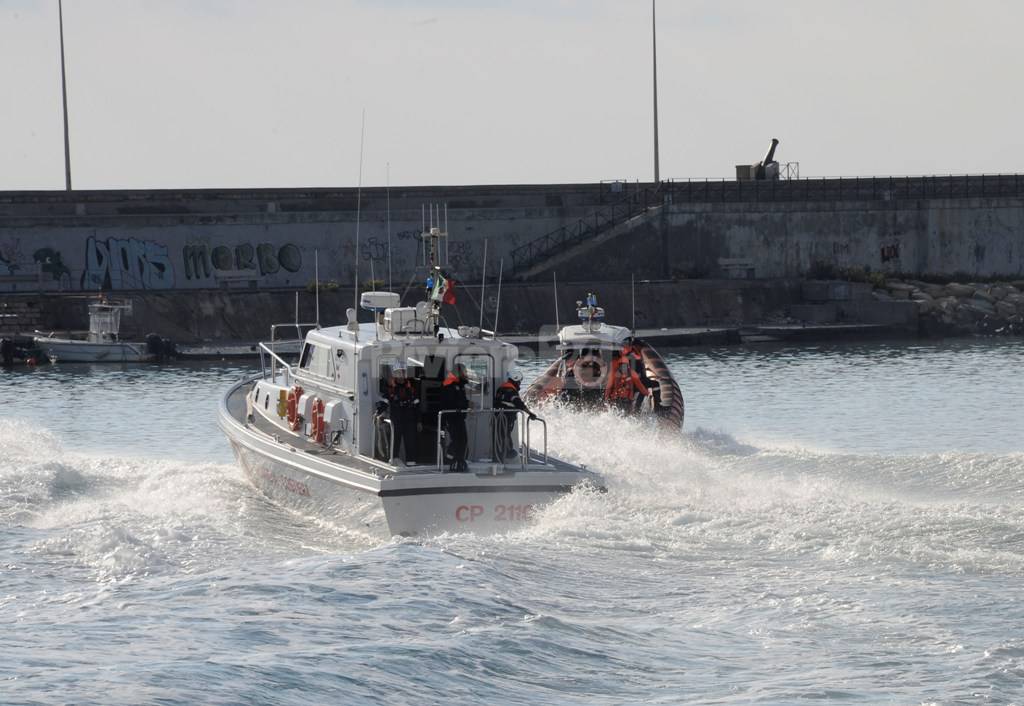 Imperia, Capitaneria di Porto e Vigili del Fuoco festeggiano Santa Barbara 