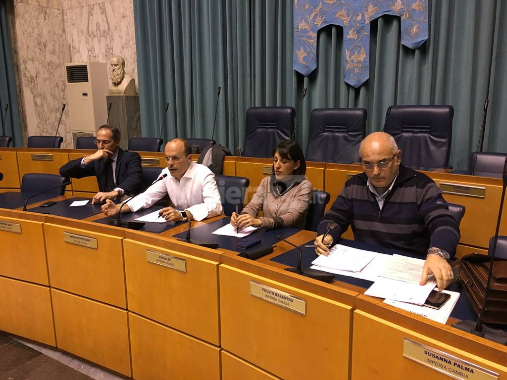 incontro comune imperia parcheggi porto maurizio