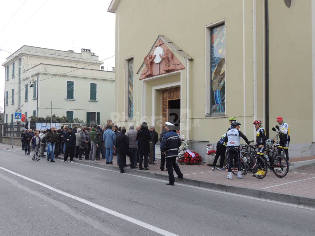 Arma di Taggia, chiesa gremita per l'ultimo saluto a Marcello Ruggi