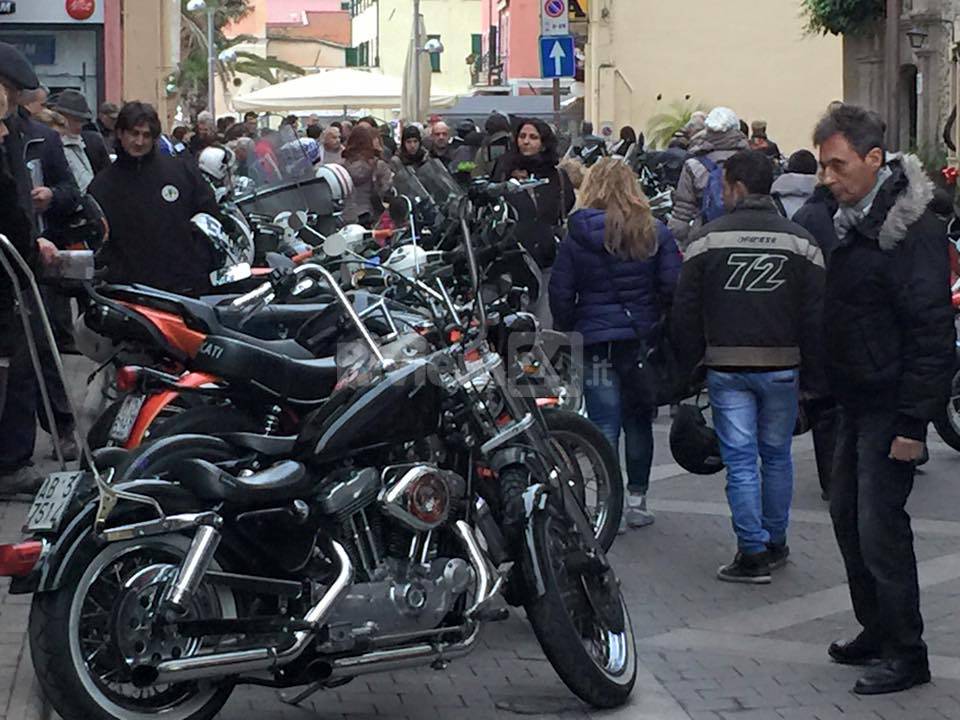 Arma di Taggia invasa dai centauri per il brindisi di inizio anno con il Moto Club Valle Argentina