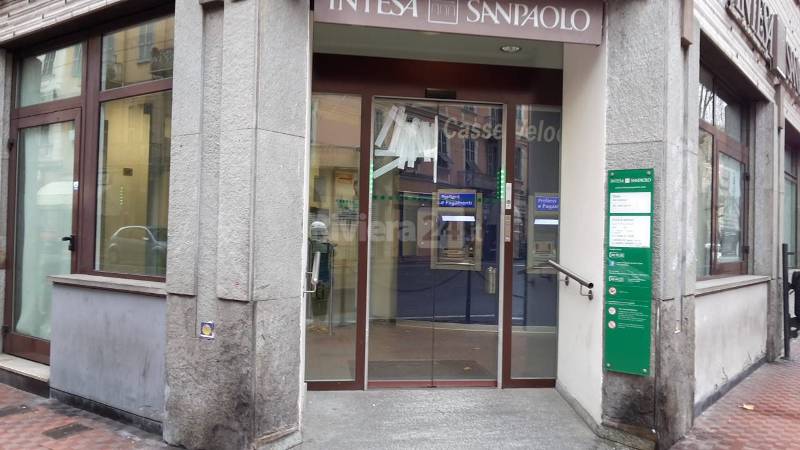 bancomat sanpaolo ventimiglia