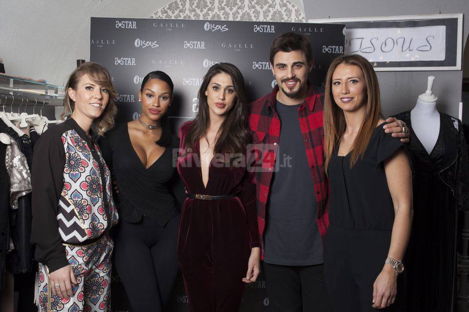 Grande successo per l'evento griffato "Bisous', quest'anno con Cecilia Rodriguez, Fanny Neguesha e Francesco Monte