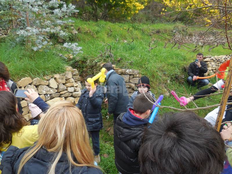 Seborga, piccoli pazienti del Gaslini in visita alla fattoria didattica