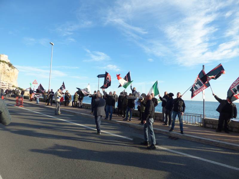 Ventimiglia, manifestazione Forza Nuova