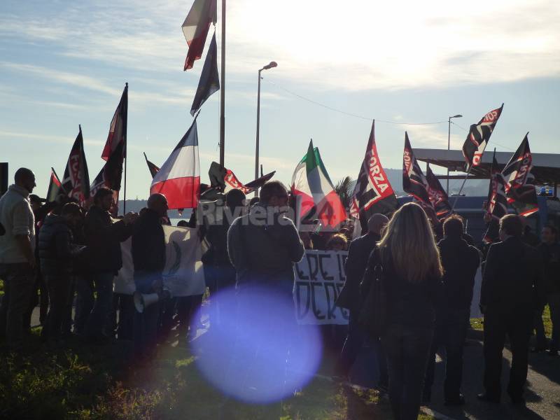 Ventimiglia, manifestazione Forza Nuova