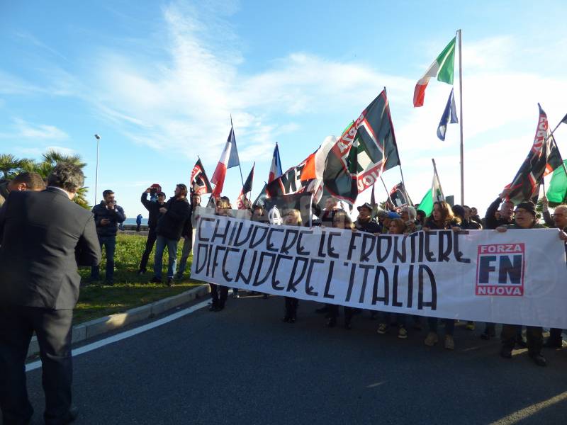 Ventimiglia, manifestazione Forza Nuova