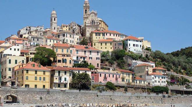 Da Alassio a Cervo, un’escursione per scoprire la vera Riviera Ligure