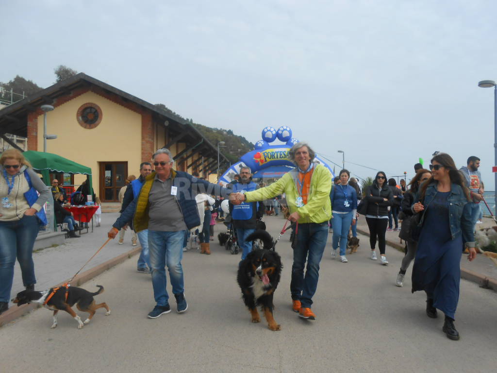 Passeggiata a sei zampe Enpa Ospedaletti 2016