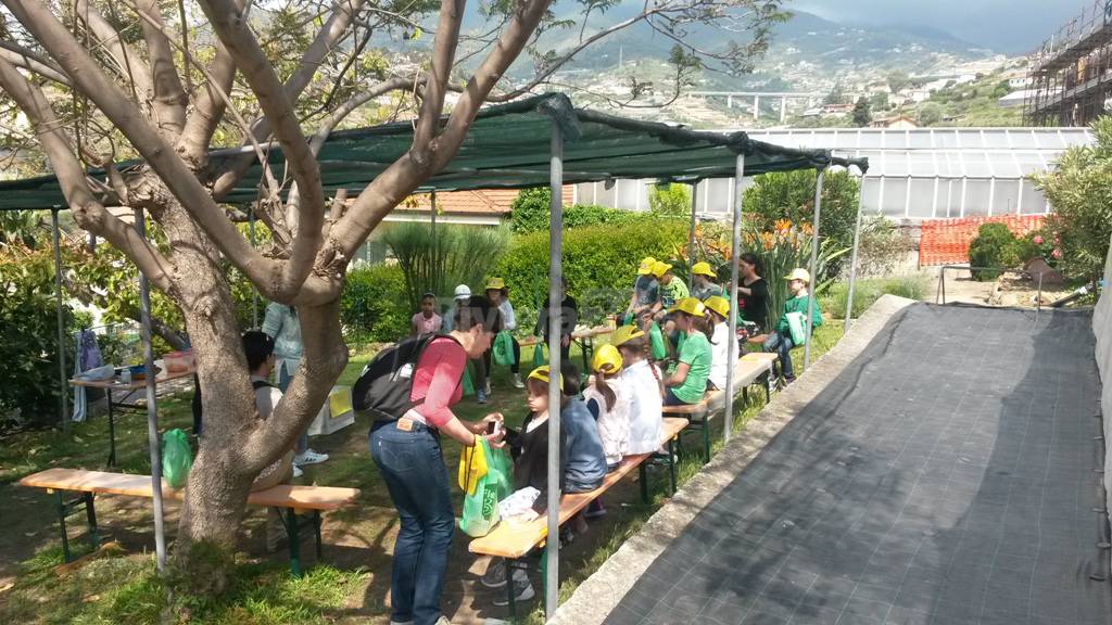 "Frutta nelle scuole", al Crea-Fso di Sanremo gli scolari a lezione di cibo sano