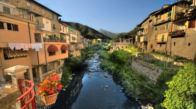 Isolabona, per la prova di enduro attese centinaia di persone: la soddisfazione dei commercianti