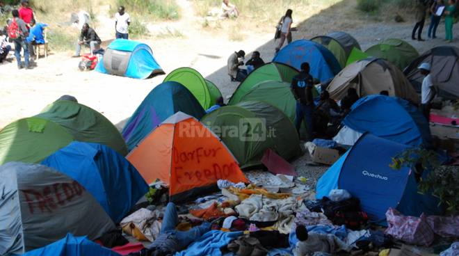 Migranti, Gruppo Lega Nord: “Noi della Lega Nord siamo da sempre vigili sull’emergenza migranti”