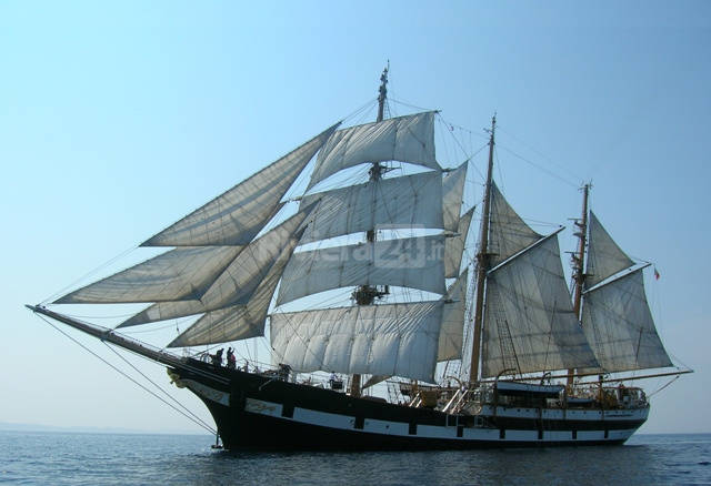 nave palinuro