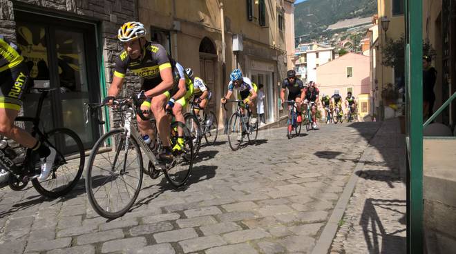 La ciclistica Ospedaletti Bici Sport ha organizzato il “Trofeo Bicisport Giant”