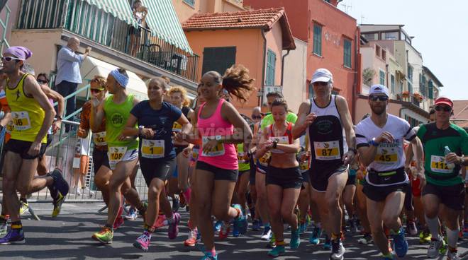 Successo per “Corroperlebalene”: più di cento al via, vince il corridore numero 114