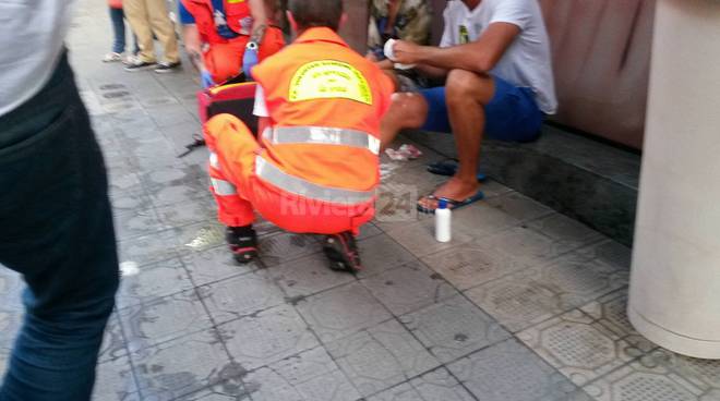 Scontro auto-scooter in via Roma, centauro al “Borea”