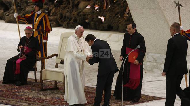 Commozione durante l’udienza in Vaticano per i parenti delle vittime di Nizza