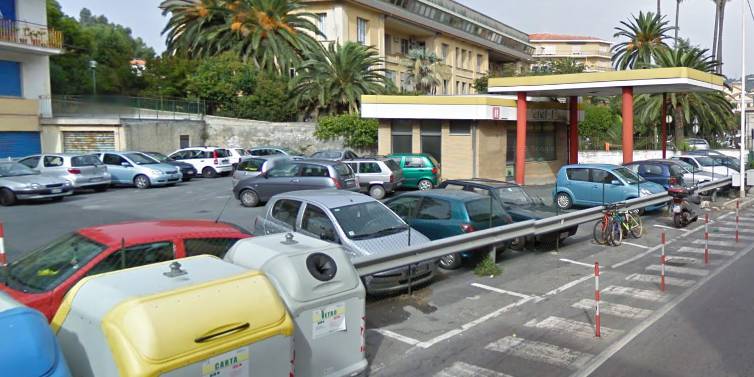 ex agip via nizza imperia