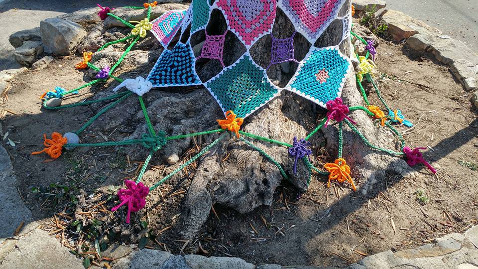 Yarn bombing a Bordighera
