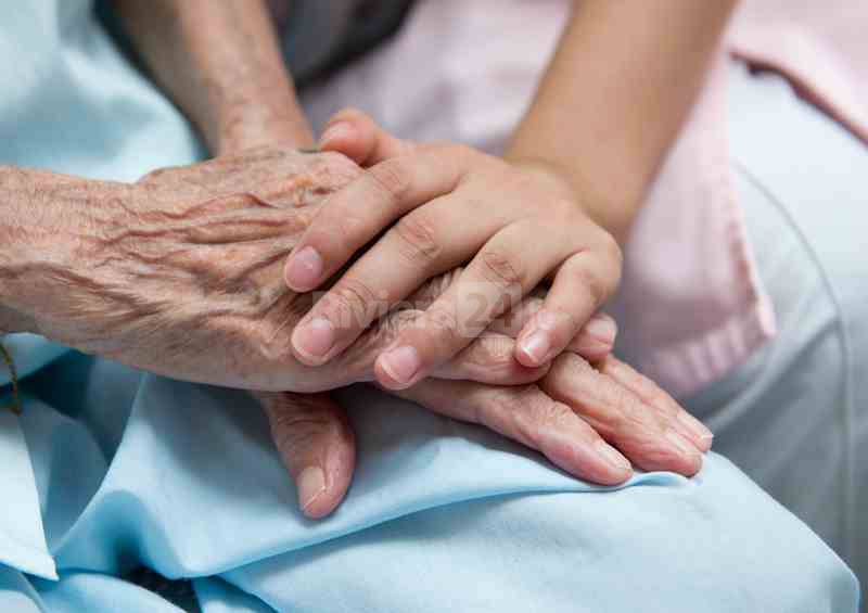 Giornata nazionale del sollievo, Pro Vita Famiglia: «Incentivare cure palliative e hospice»