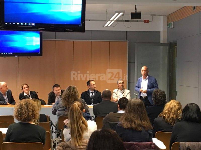 riviera24 - Imperia, alla Camera di Commercio la presentazione della piattaforma Easy ConTatto