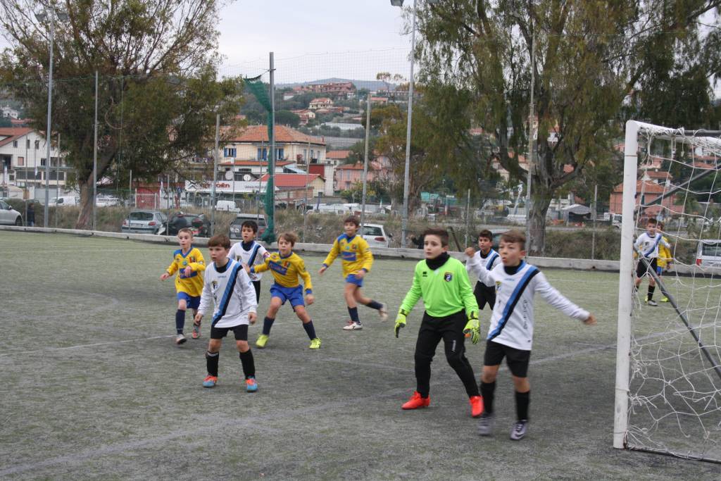 La scuola calcio dell'Asd Imperia pronta per un nuovo turno impegnativo
