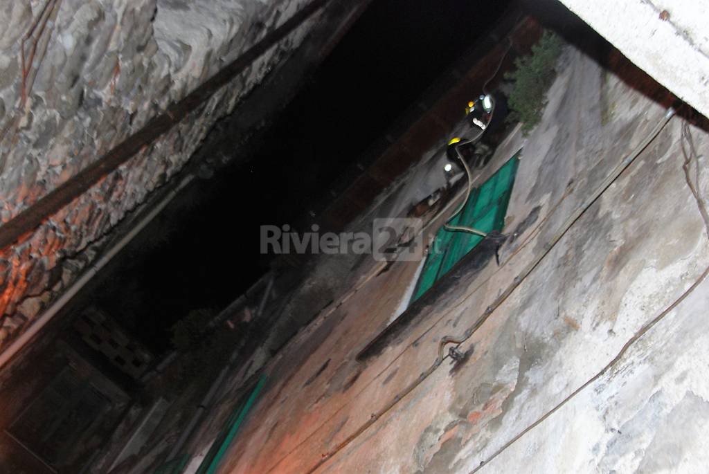 Esplode bombola in casa a Pigna