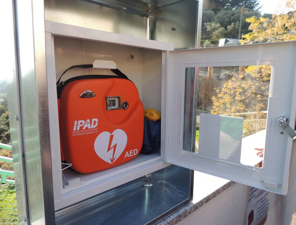 inaugurazione defibrillatore castellaro