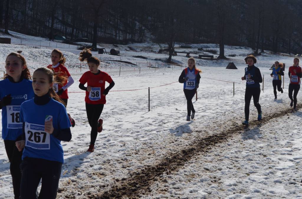 riviera24 -Corsa campestre sulla neve in Val Bormida