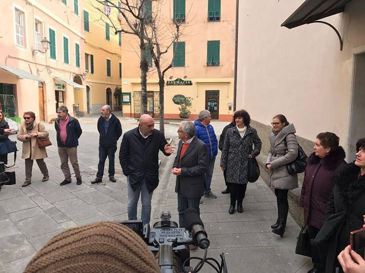 il sindaco di amatrice a santo stefano al mare