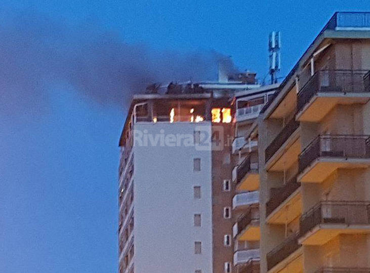 riviera24 - incendio vittoria arma di taggia