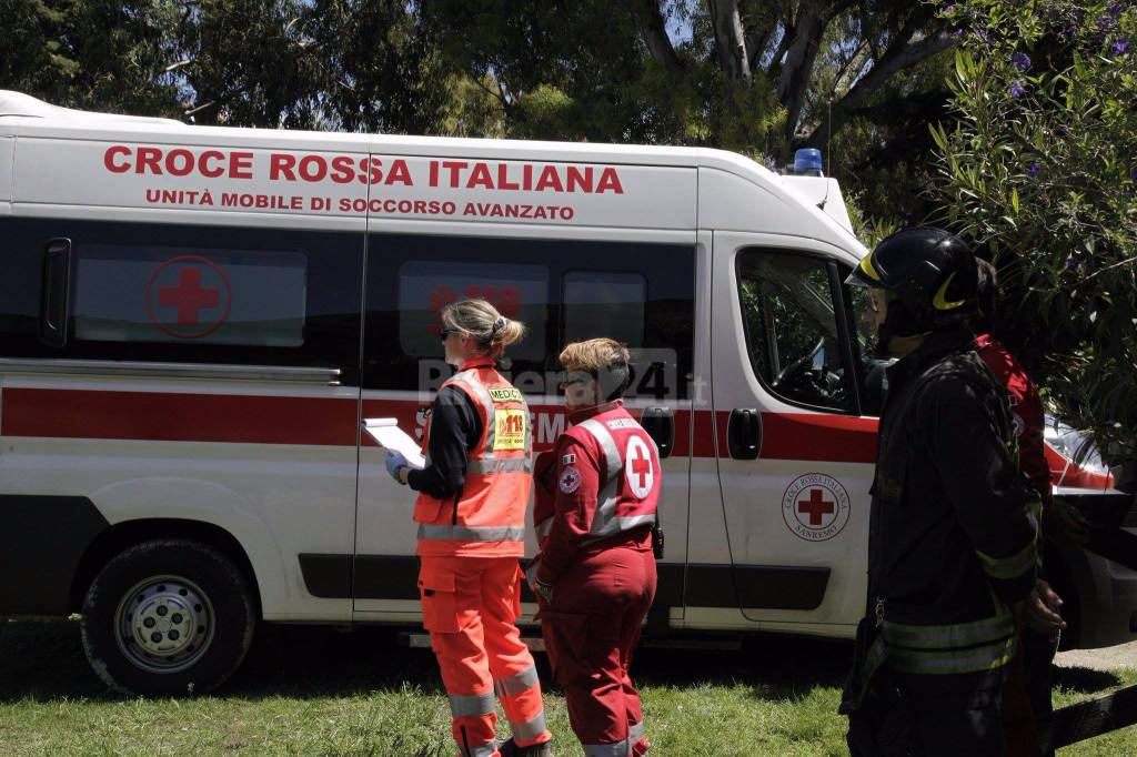 Sanremo, anziano cade da un muro in campagna, grave al Santa Corona