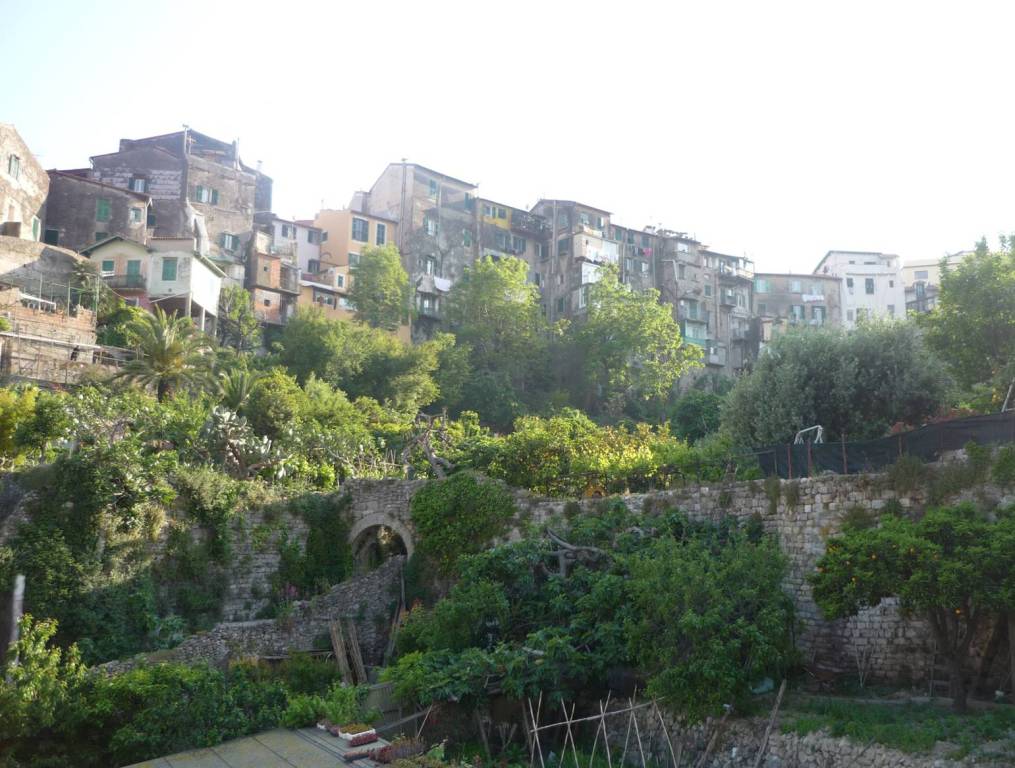 Ventimiglia, mura antiche